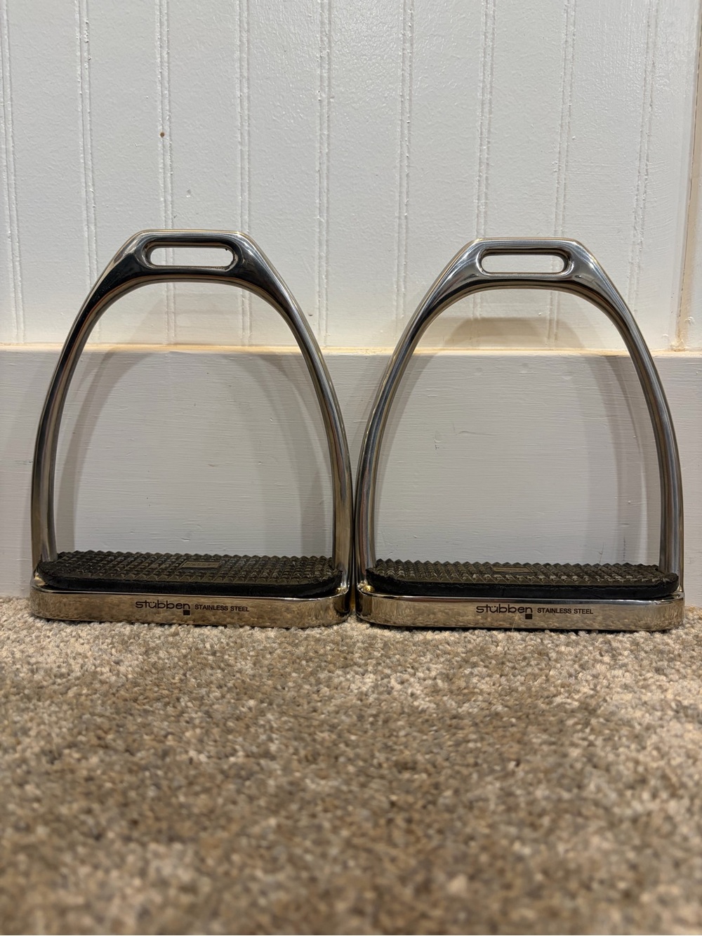 Stübben Stainless Steel Stirrup Irons - Pair